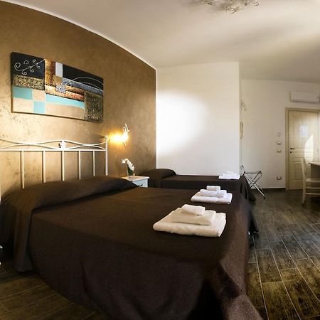 Triskell Camere & Relax 카스텔루치오 외부 사진